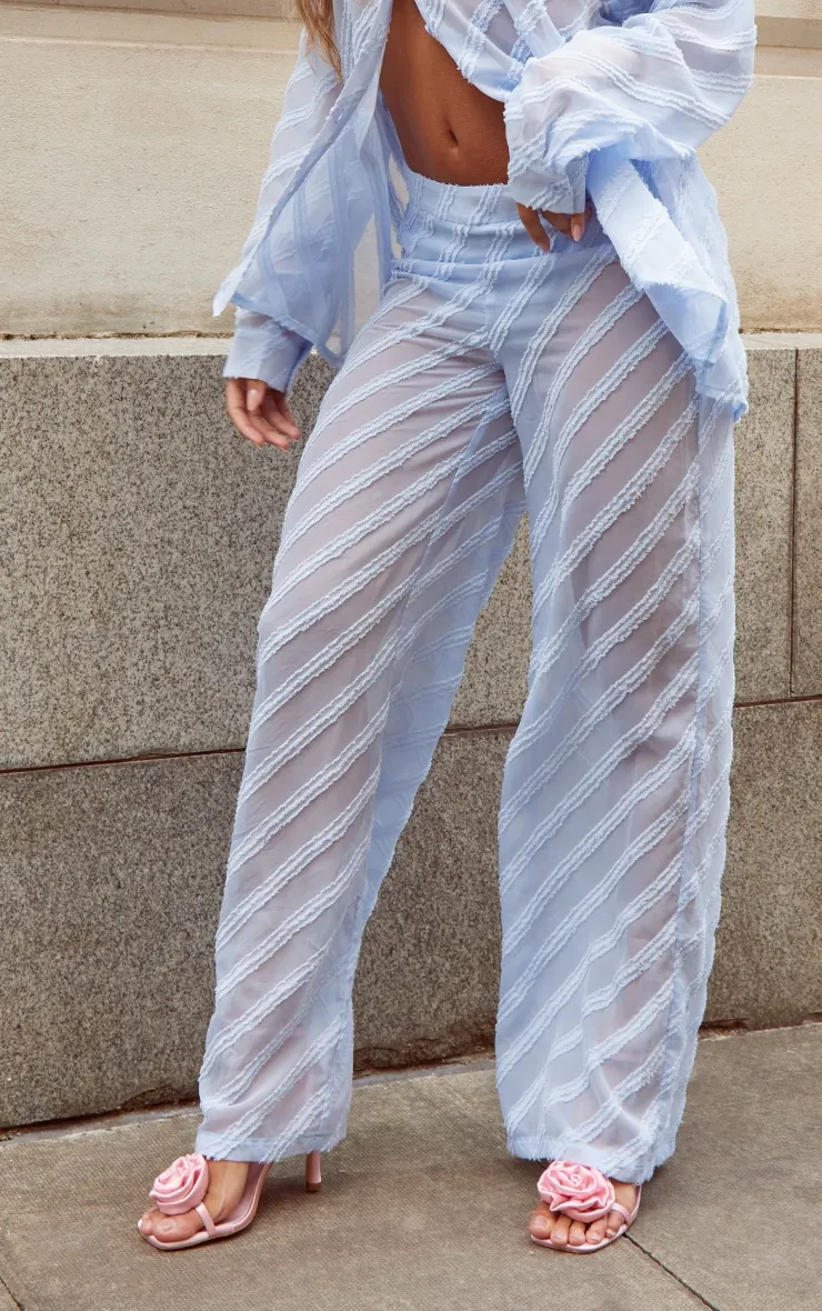 Pantalon large oversize bleu clair en mousseline de soie texturée