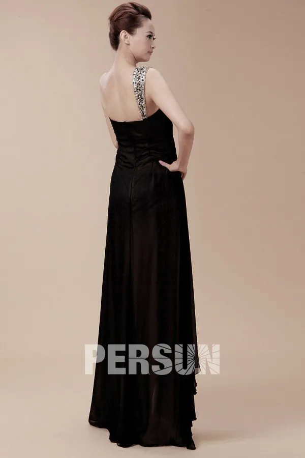 Robe de soirée chic noir à bord inférieur asymétrique