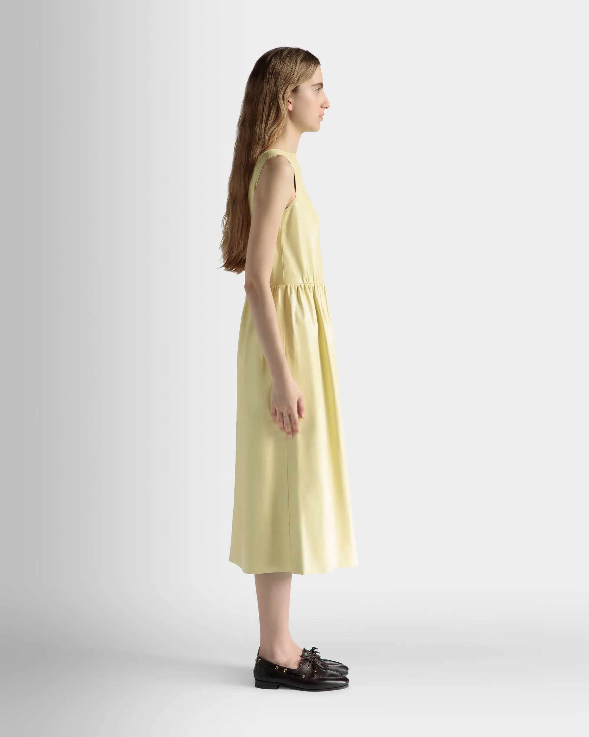 Robe Midi Sans Manches En Cuir Vanana Yellow