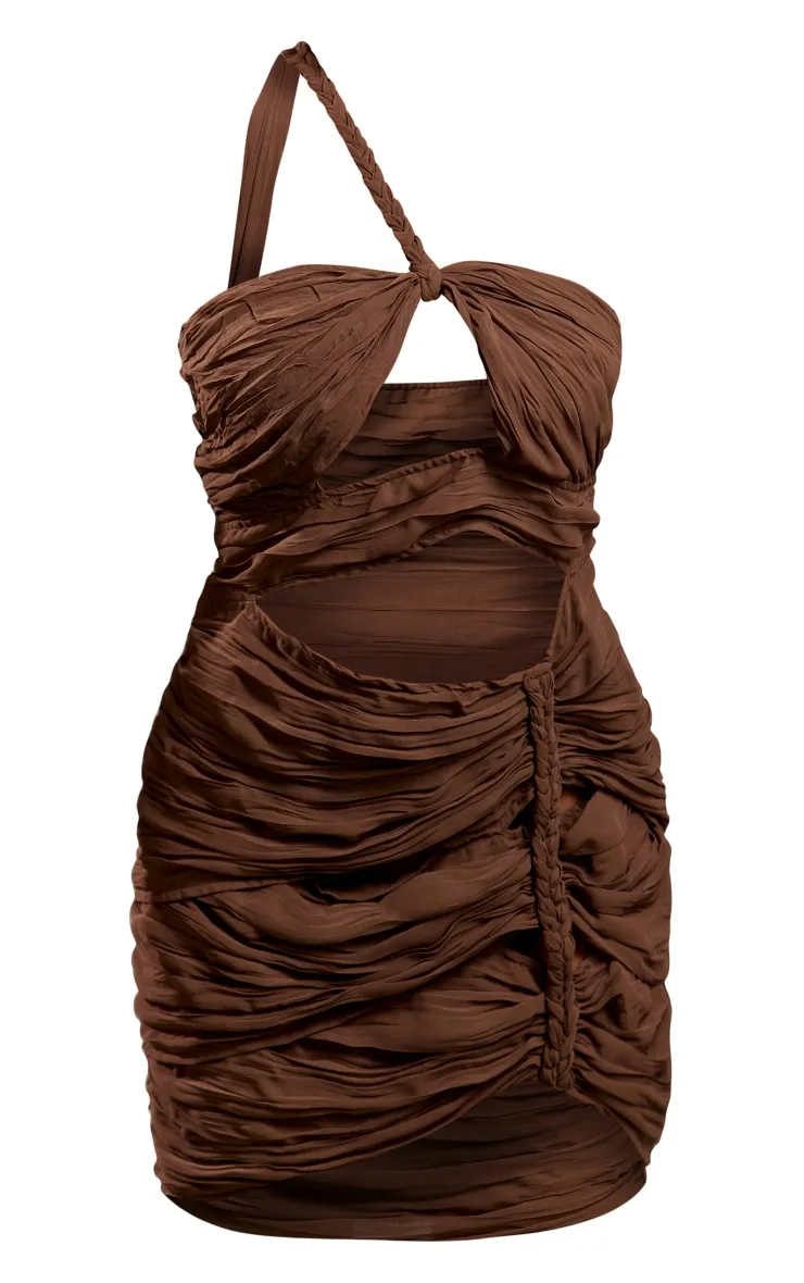 Robe moulante en mousseline de soie chocolat asymétrique découpée plissée